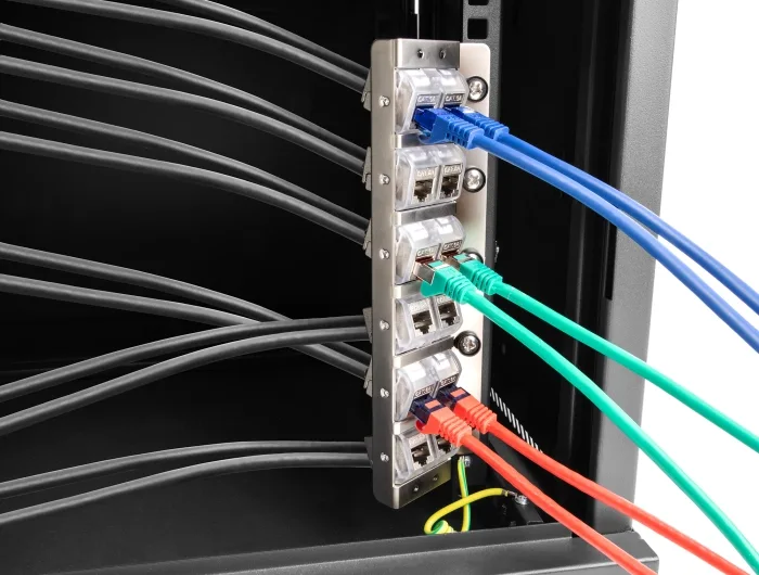 Delock Keystone Halterung 12 Port neigbar für 10″ oder 19″ Rack und Wandmontage #6 