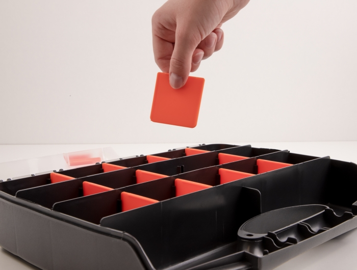 Delock Sortimentsbox mit 17 Fächern 320 x 255 x 60 mm orange / schwarz #3 