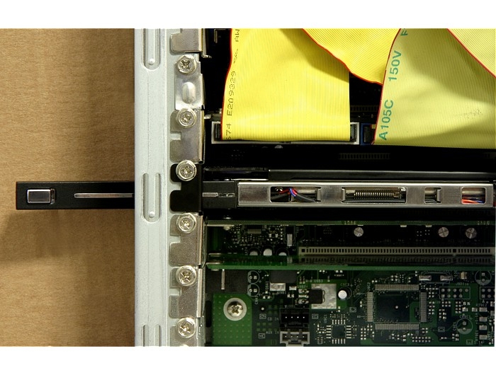 Delock Wechselrahmen Slotblech für 1 x 2.5″ SATA HDD #4 
